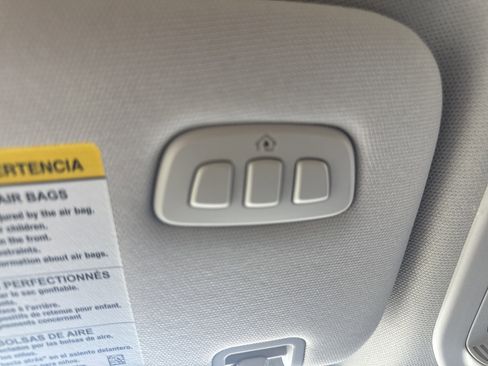 Certified 2025 Ford Explorer Active w/ Active Comfort Package image 28