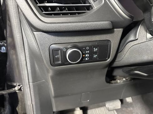 Used 2023 Ford Escape Active w/ Tech Pack #1 AWD/4WD image 16