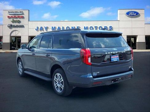 Certified 2025 Ford Expedition Max Active AWD/4WD image 3