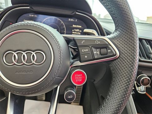 Used 2020 Audi R8 V10 performance image 12