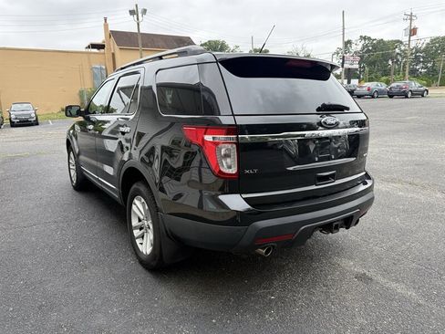 Used 2014 Ford Explorer XLT w/ Equipment Group 202A AWD/4WD image 5
