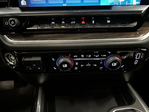 New 2026 Chevrolet Silverado 1500 RST w/ Convenience Package II AWD/4WD image 26