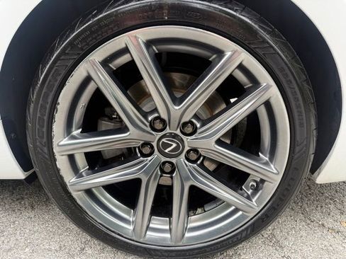 Used 2019 Lexus IS 300 F Sport w/ F Sport Package AWD/4WD image 4