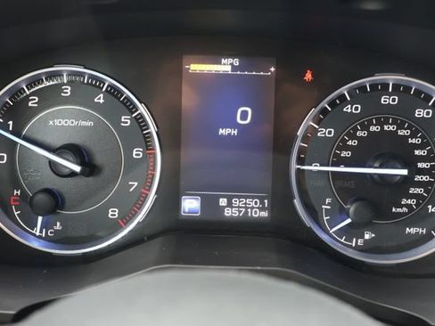 Used 2019 Subaru Ascent Touring AWD/4WD image 8