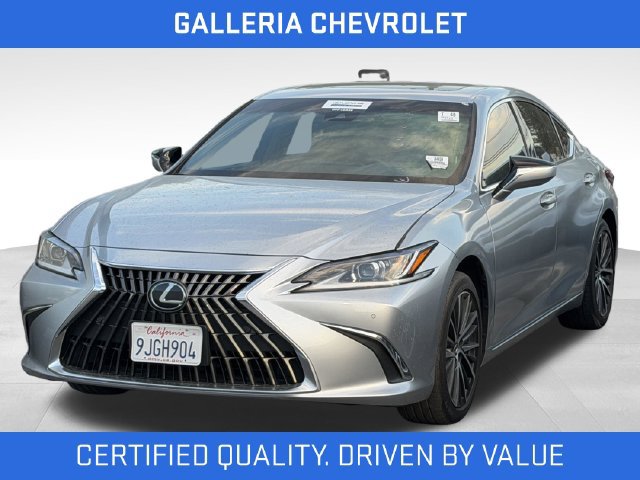 Used 2024 Lexus ES 300h w/ Premium Package FWD image 1