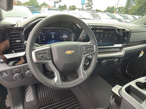 New 2026 Chevrolet Silverado 1500 LT AWD/4WD image 21