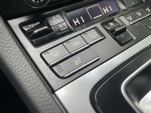 Used 2017 Porsche 718 Boxster image 21