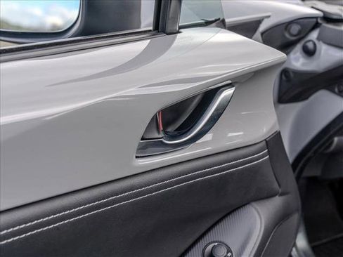 Used 2024 MAZDA MX-5 Miata RF Grand Touring image 28