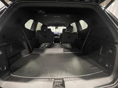 New 2026 Buick Enclave Sport Touring w/ LPO, Floor Liner Package image 21