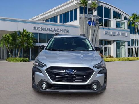 Certified 2025 Subaru Outback Onyx Edition AWD/4WD image 2
