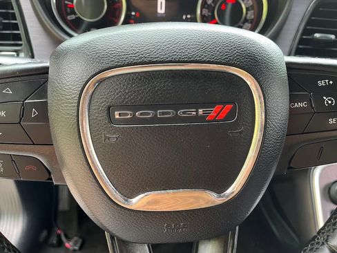 Used 2015 Dodge Challenger R/T w/ Quick Order Package 22B R/T RWD image 14