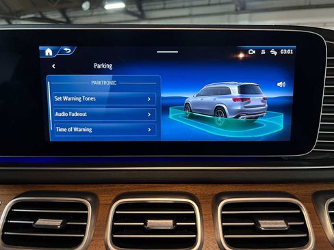 Certified 2024 Mercedes-Benz GLS 580 4MATIC image 39