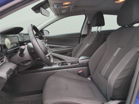 Used 2021 Hyundai Elantra SEL w/ Convenience + Premium Package image 14