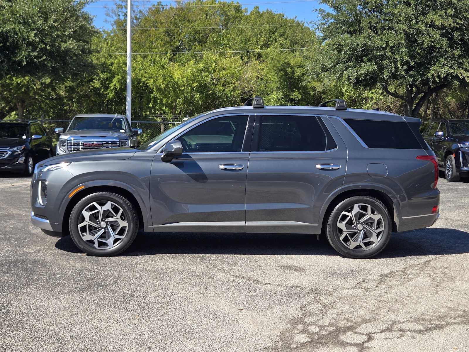 Used 2021 Hyundai Palisade Calligraphy FWD image 4