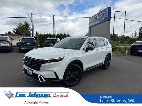 Used 2024 Honda CR-V Sport Touring image 1