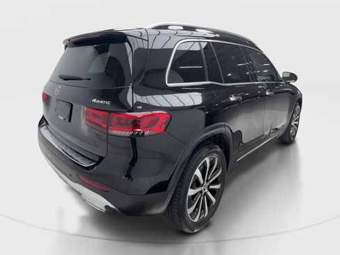 Used 2022 Mercedes-Benz GLB 250 4MATIC w/ Premium Package Lite image 7