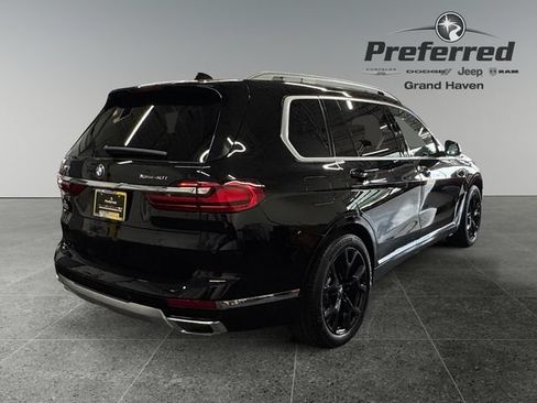 Used 2020 BMW X7 xDrive40i w/ Premium Package AWD/4WD image 19