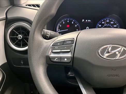 Used 2022 Hyundai Kona SEL w/ Cargo Package image 17