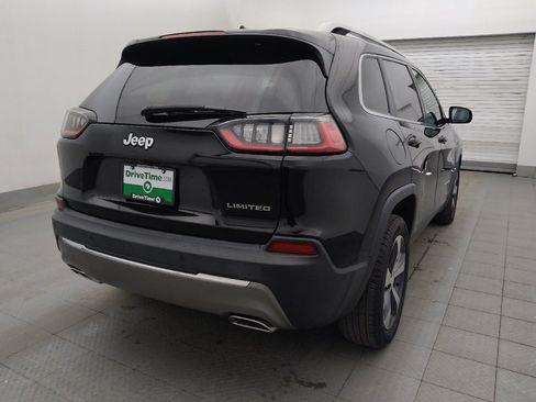 Used 2019 Jeep Cherokee Limited w/ Technology Group FWD image 9