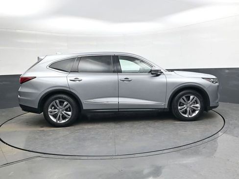 Used 2024 Acura MDX SH-AWD image 3