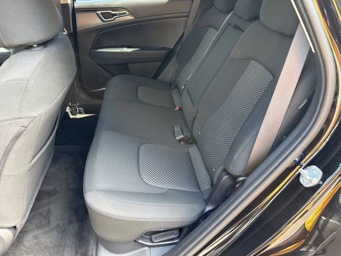 Used 2026 Kia Sportage LX FWD image 20