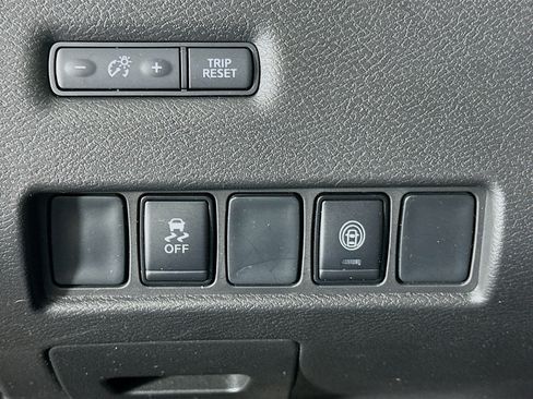 Used 2024 Nissan Murano SV w/ SV Midnight Edition Package AWD/4WD image 16