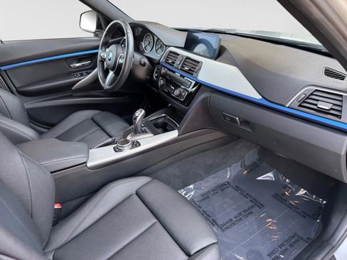 Used 2017 BMW 330i Sedan RWD image 34