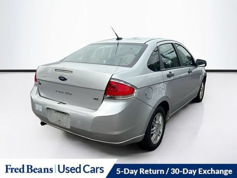 Used 2011 Ford Focus SE w/ 201A Rapid Spec Order Code FWD image 9