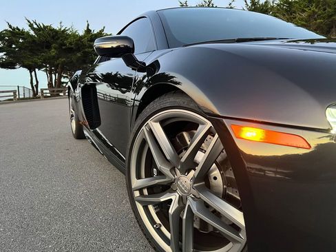 Used 2014 Audi R8 V10 image 10