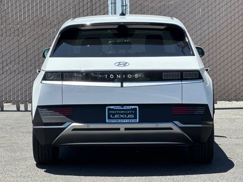 Used 2024 Hyundai Ioniq 5 SEL RWD image 5