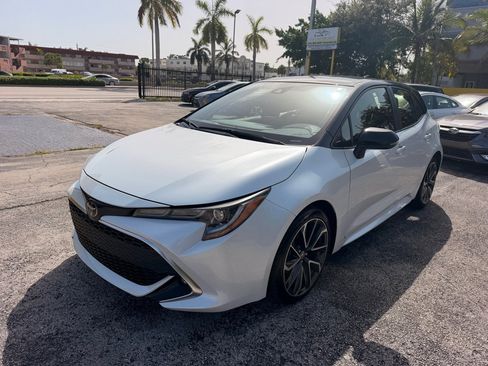 Used 2021 Toyota Corolla XSE FWD image 4