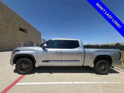 Used 2023 Toyota Tundra Platinum AWD/4WD image 2