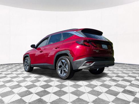 Used 2025 Hyundai Tucson SEL FWD image 12