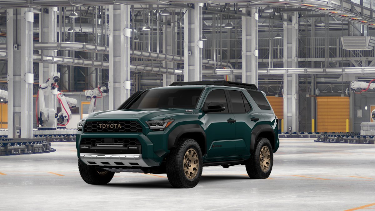 New 2026 Toyota 4Runner Trailhunter AWD/4WD image 1