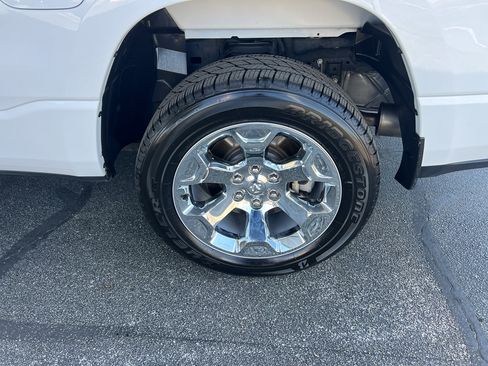 Used 2020 RAM 1500 Lone Star image 8