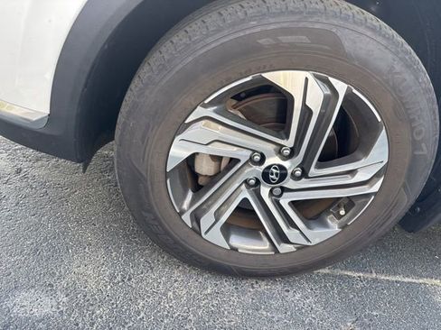 Used 2022 Hyundai Santa Fe SEL w/ Convenience + Premium Package image 4