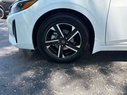 Used 2025 Nissan Sentra SV w/ Trunk Package FWD image 29