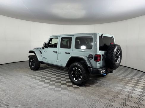 Used 2024 Jeep Wrangler Unlimited Rubicon 4xe AWD/4WD image 10