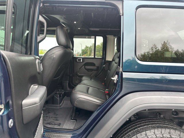 Used 2025 Jeep Wrangler Unlimited Sport AWD/4WD image 17