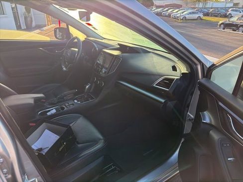 Used 2020 Subaru Crosstrek 2.0i Limited w/ Popular Package #4 image 9