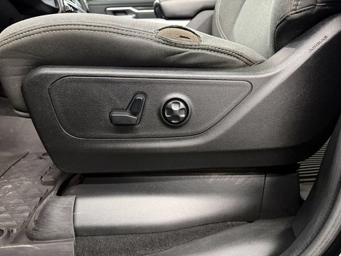 Used 2019 RAM 1500 Big Horn AWD/4WD image 15