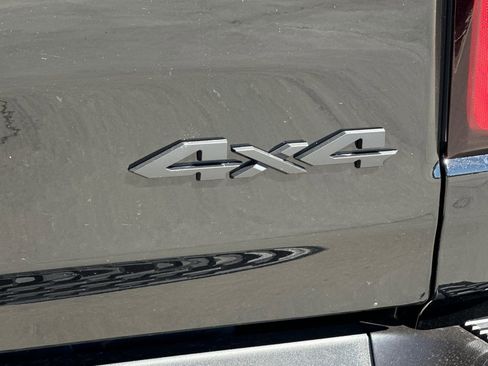 New 2026 RAM 1500 Express image 26