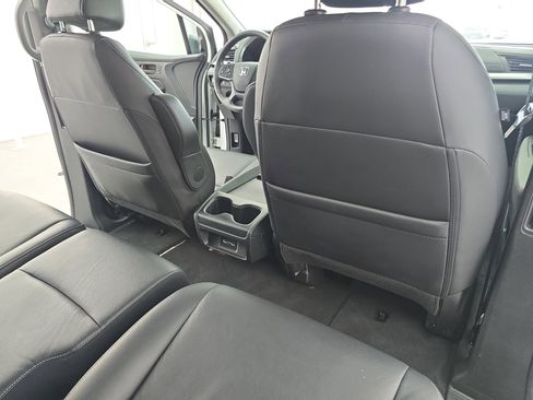 Certified 2024 Honda Odyssey EX-L image 11