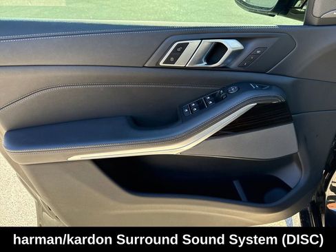 Used 2021 BMW X5 xDrive40i w/ M Sport Package image 14