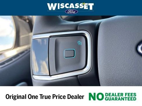 New 2025 Ford Expedition Active image 22