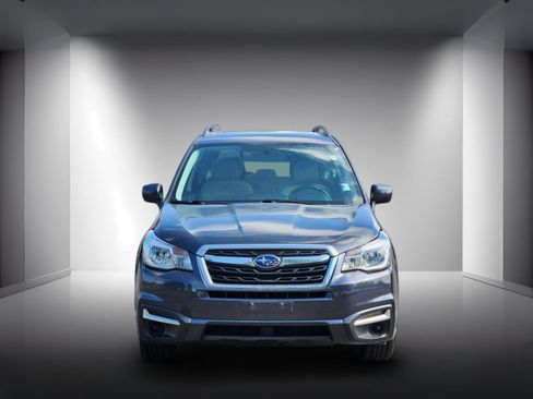 Used 2018 Subaru Forester 2.5i Premium w/ Popular Package #2A AWD/4WD image 5