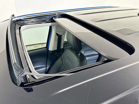 New 2025 Ford Maverick Lobo image 7