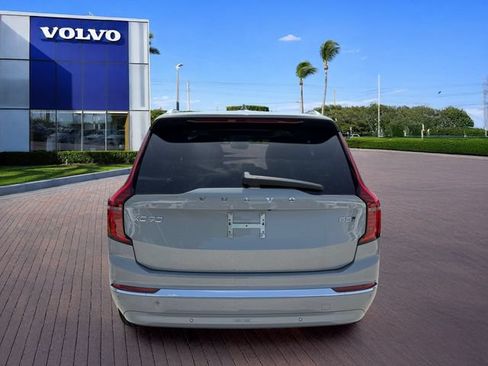 New 2026 Volvo XC90 B5 Core AWD/4WD image 6