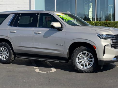 Used 2023 Chevrolet Tahoe LT image 3