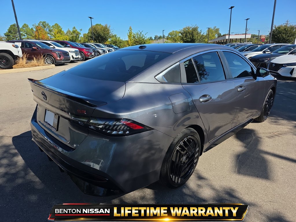 Used 2026 Nissan Sentra SR w/ SR Premium Package FWD image 11